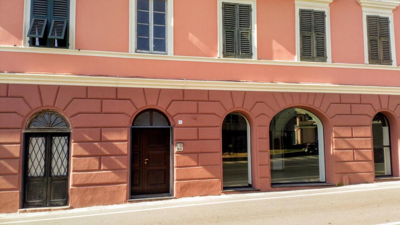 Casa Di Claude 2 Finalmarina Apartment Finale Ligure Luaran gambar