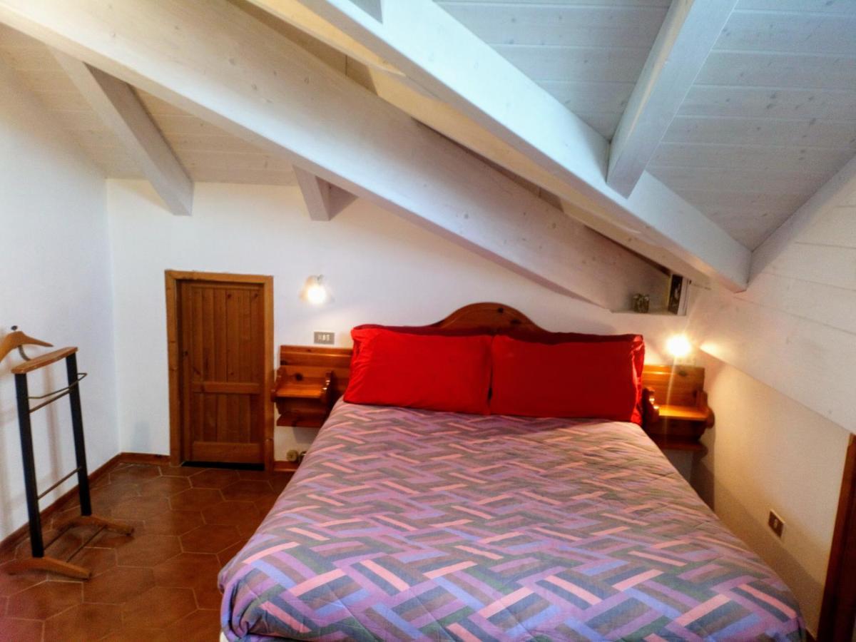 Casa Di Claude 2 Finalmarina Apartment Finale Ligure Luaran gambar
