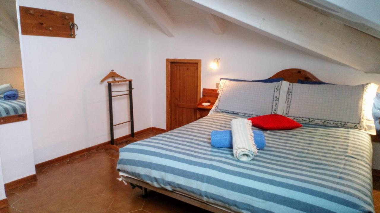 Casa Di Claude 2 Finalmarina Apartment Finale Ligure Luaran gambar