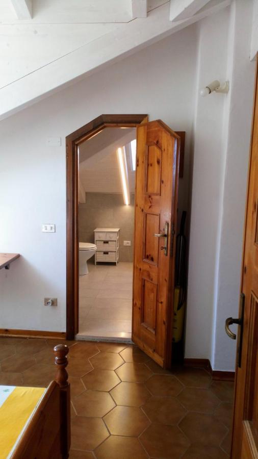Casa Di Claude 2 Finalmarina Apartment Finale Ligure Luaran gambar